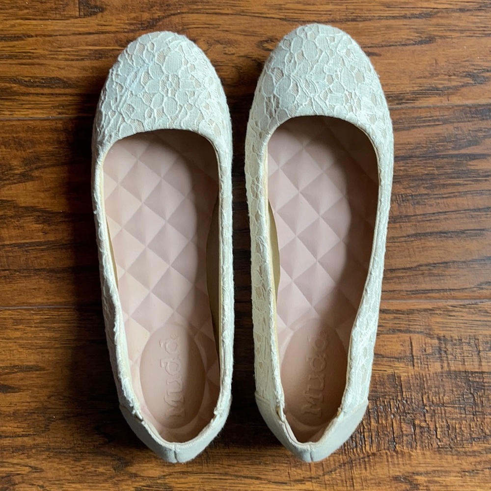 Mudd Cute Flats!